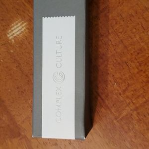 Complex culture check chiseler blush brush